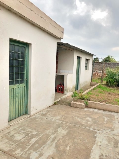 Padre Ghio 700 Junín Casa 4  ambientes  En Venta -4