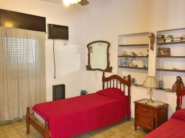 Padre Ghio 700 Junín Casa 4  ambientes  En Venta -7