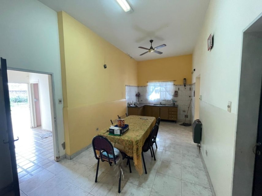 Padre Ghio 700 Junín Casa 4  ambientes  En Venta -6
