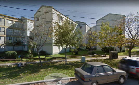 Calle 67 entre 4 y 6 Necochea Departamento 3  ambientes  En Venta -22