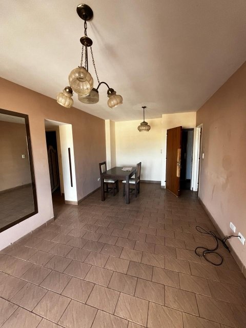 R. E de San Martín 61 Junín Departamento 3  ambientes  En Venta -12