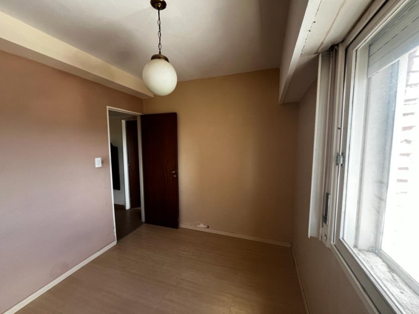 R. E de San Martín 61 Junín Departamento 3  ambientes  En Venta -6