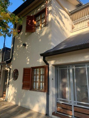 Coronel Suarez 450 Junín Casa 4 con Dep.  ambientes  En Venta -0