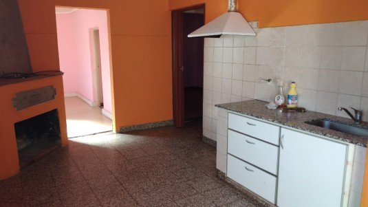 9 de Julio 700 25 de Mayo Casa 4 con Dep.  ambientes  En Venta -4