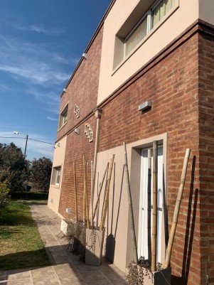 Los Cedros 191 Junín Quinta o casa de campo 4 con Dep.  ambientes  En Venta -0