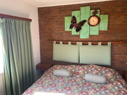 Los Cedros 191 Junín Quinta o casa de campo 4 con Dep.  ambientes  En Venta -40