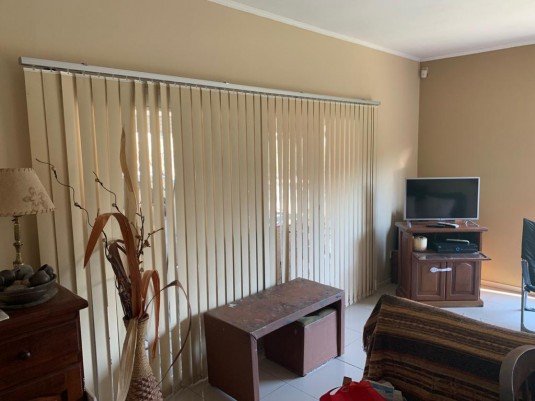 Los Cedros 191 Junín Quinta o casa de campo 4 con Dep.  ambientes  En Venta -6