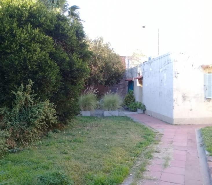 J. Newbery 75 Junín Casa 3  ambientes  En Venta -8