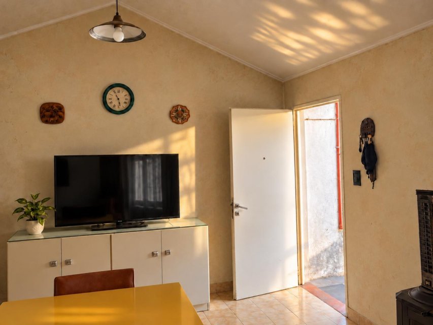 Posadas 75 (Puerta lateral) Junín Departamento tipo casa - PH 3 con Dep.  ambientes  En Venta -0