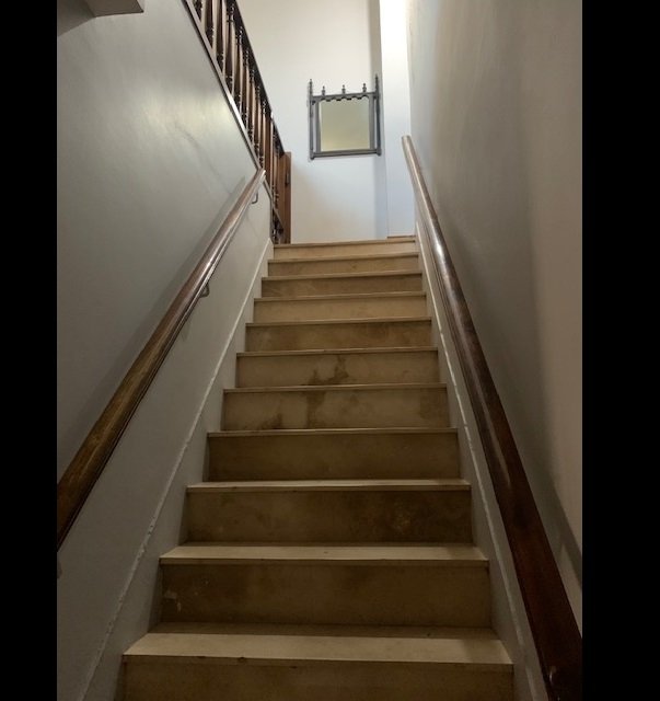 Calle 6 , Agustina Junín Galpón 4  ambientes  En Venta -10