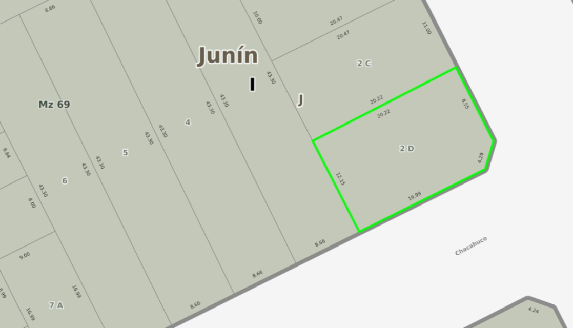 Julio Campos al 200 Junín Casa 6  ambientes  En Venta -4
