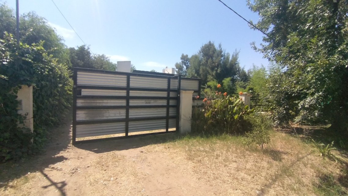 Los Nardos 200 Junín Quinta o casa de campo 3  ambientes  En Venta -23