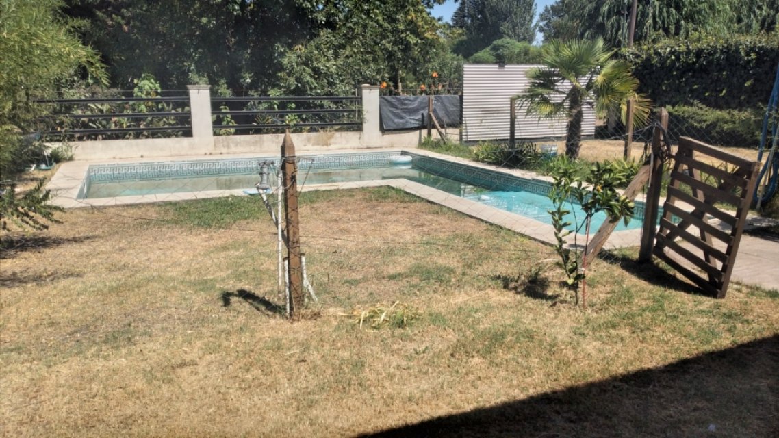 Los Nardos 200 Junín Quinta o casa de campo 3  ambientes  En Venta -12