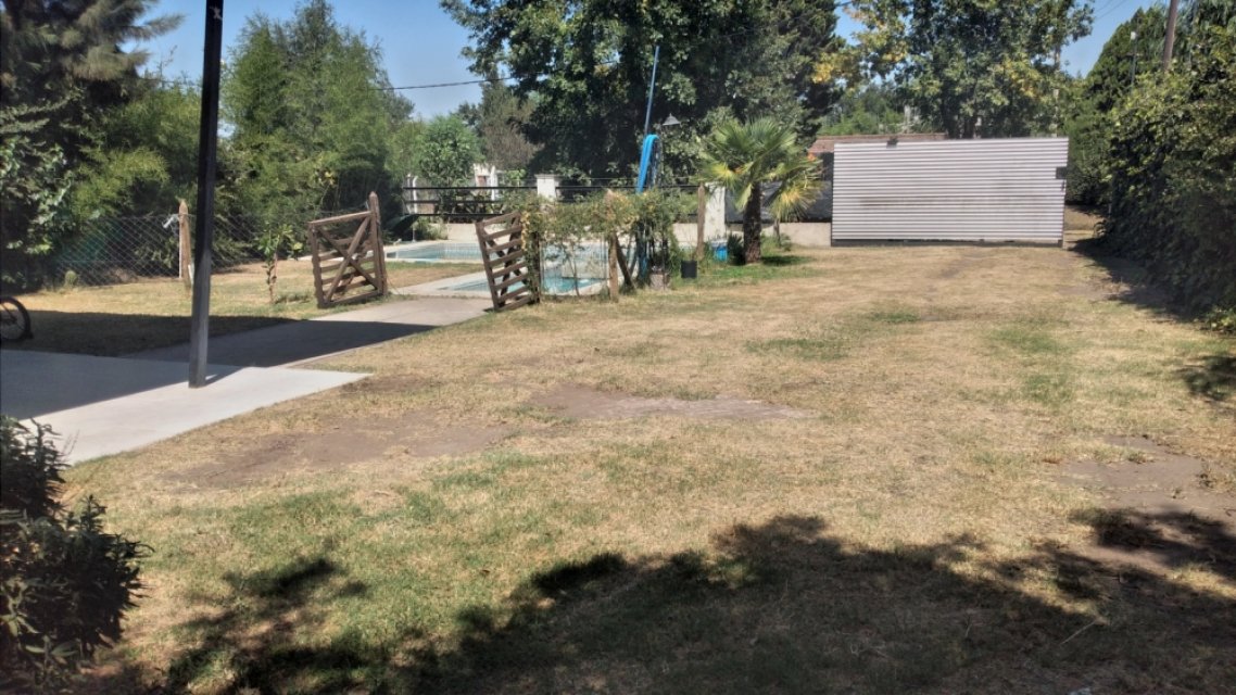 Los Nardos 200 Junín Quinta o casa de campo 3  ambientes  En Venta -8