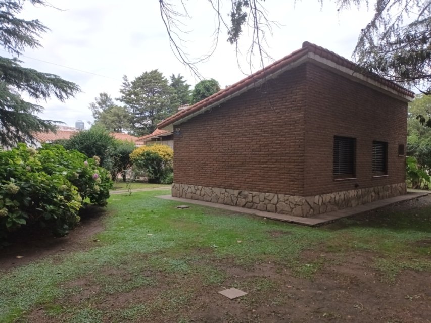 Caseros S/N Junín Quinta o casa de campo 4 con Dep.  ambientes  En Venta -30