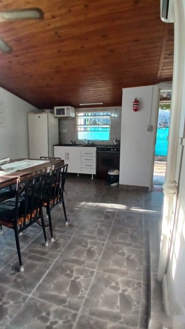 Ceci 14 Junín Cabaña 3 con Dep.  ambientes  En Venta -5