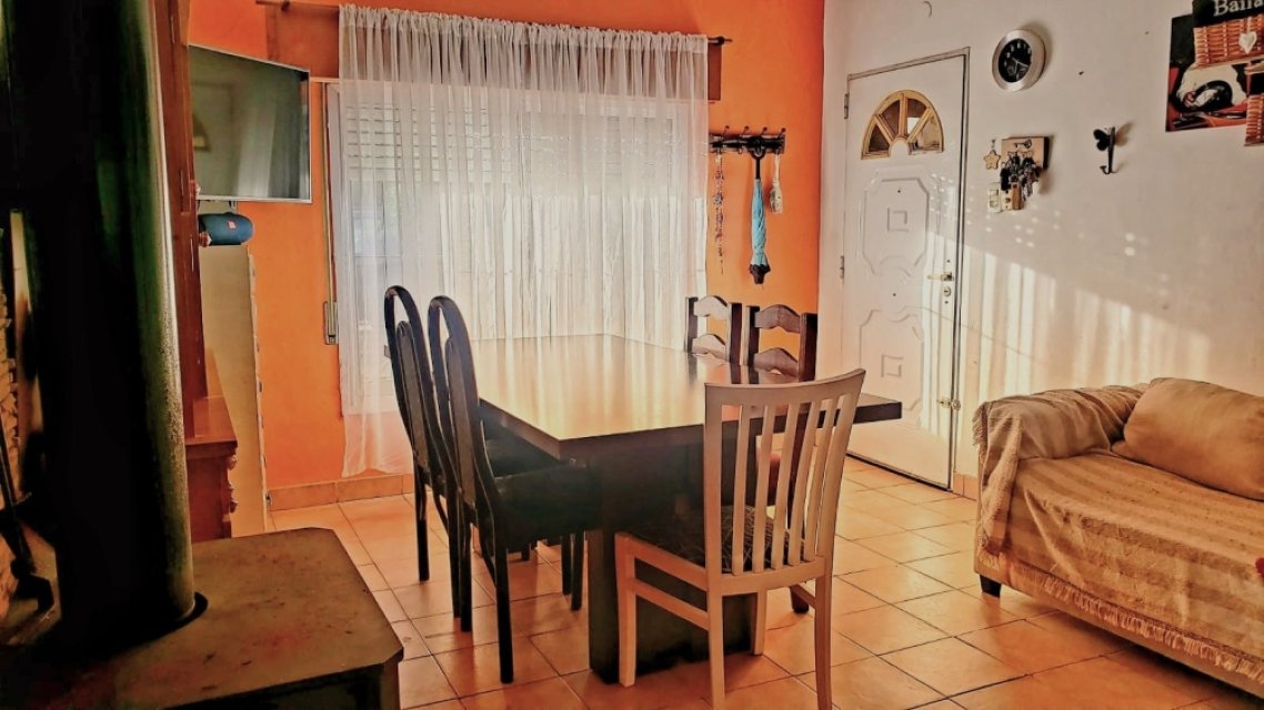 Malvinas Argentinas 1200 Junín Casa 3 con Dep.  ambientes  En Venta -7