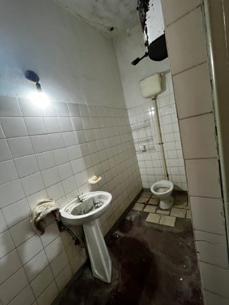 España 180 Junín Galpón 3 con Dep.  ambientes  En Venta -7