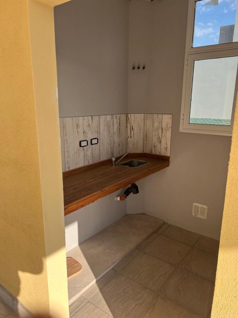 Los Álamos / Barrio Real Junín Quinta o casa de campo 4 con Dep.  ambientes  En Venta -5