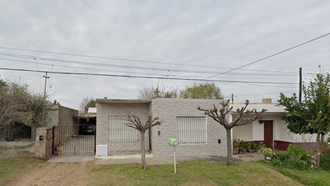 Orellanos 590 Junín Casa 3 con Dep.  ambientes  En Venta -3