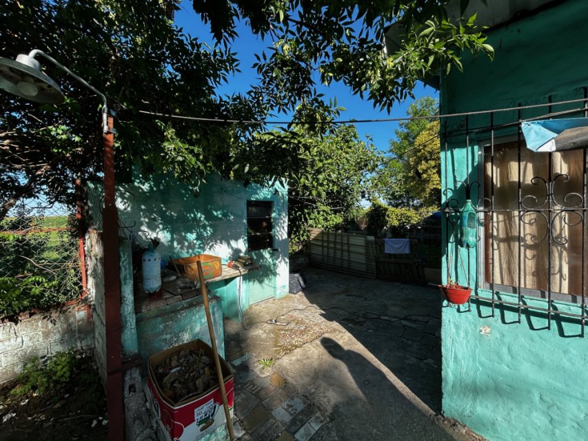 Bifurcación Ceci 352 Junín Cabaña 3 con Dep.  ambientes  En Venta -2