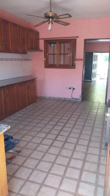 Sadi Carnot 260 Junín Casa 3 con Dep.  ambientes  En Venta -8