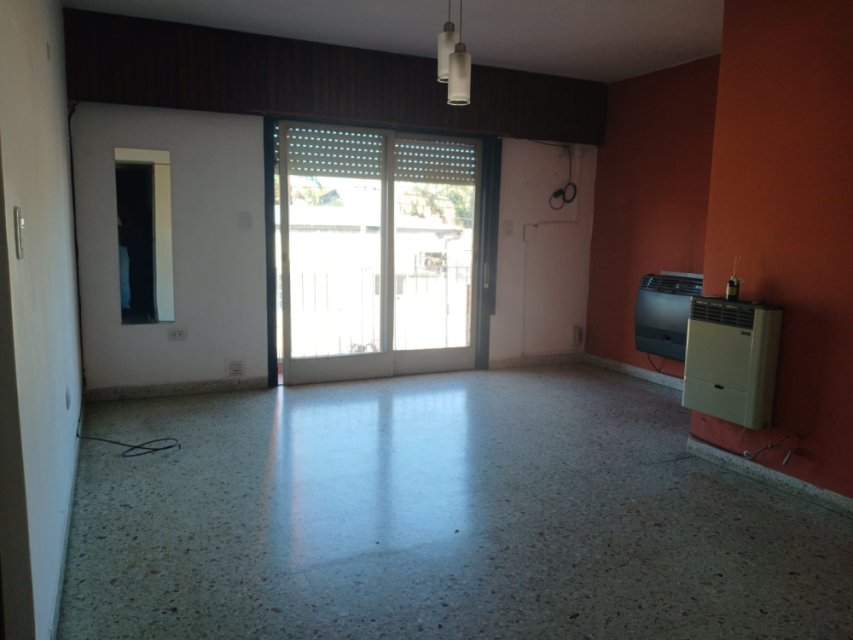 Paraguay al 300 Junín Departamento 3 con Dep.  ambientes  En Venta -11