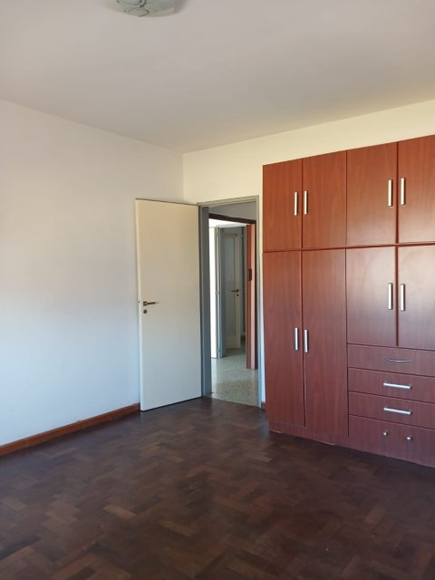 Paraguay al 300 Junín Departamento 3 con Dep.  ambientes  En Venta -4