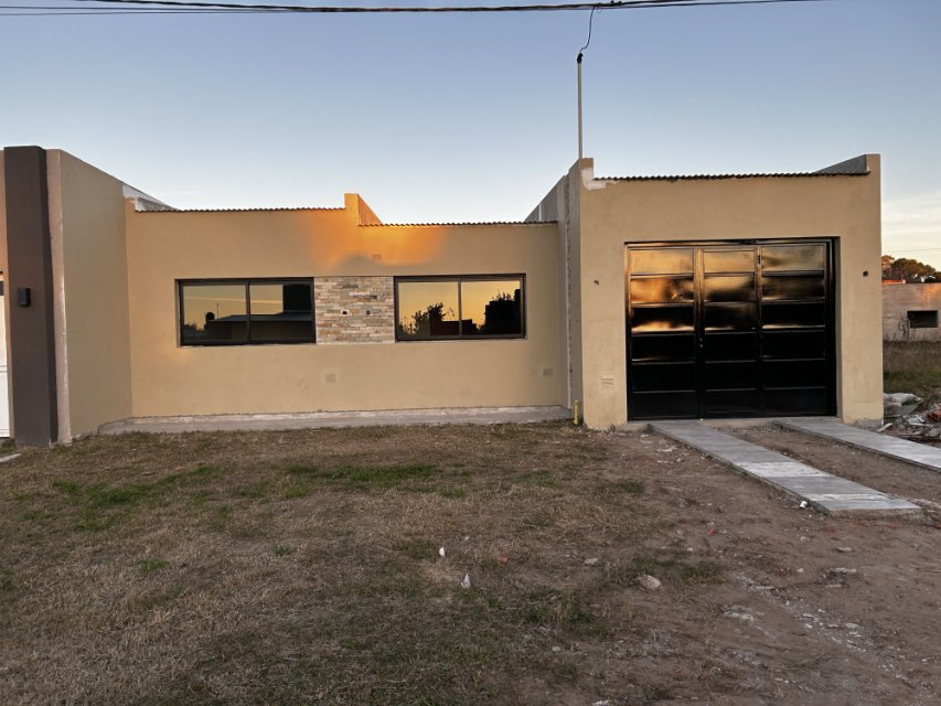 P. del Inca Junín Casa 3 con Dep.  ambientes  En Venta -0