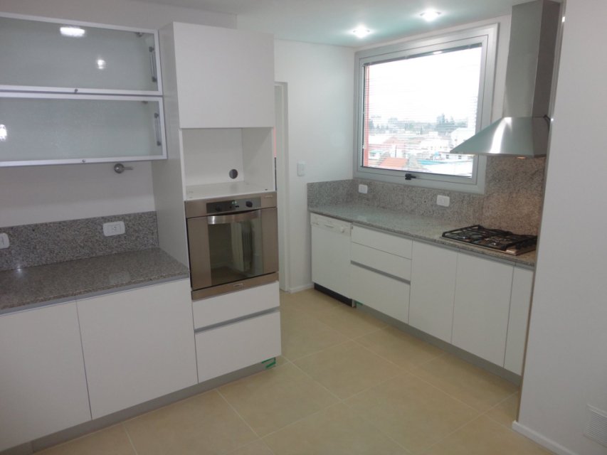 R.E.San Martin 80 Junín Departamento 4 con Dep.  ambientes  En Venta -4