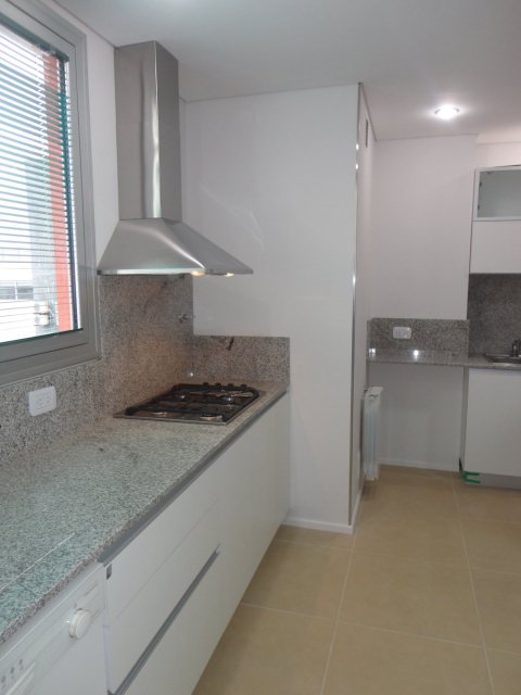 R.E.San Martin 80 Junín Departamento 4 con Dep.  ambientes  En Venta -1