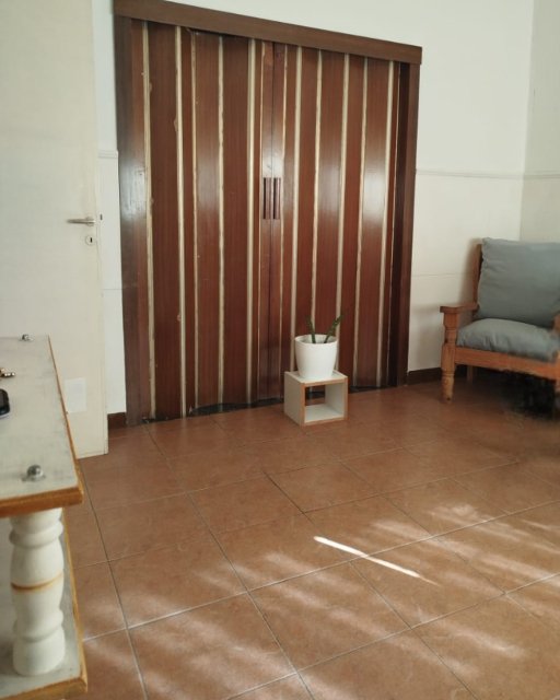 Chile & Uruguay Junín Casa 4 con Dep.  ambientes  En Venta -8