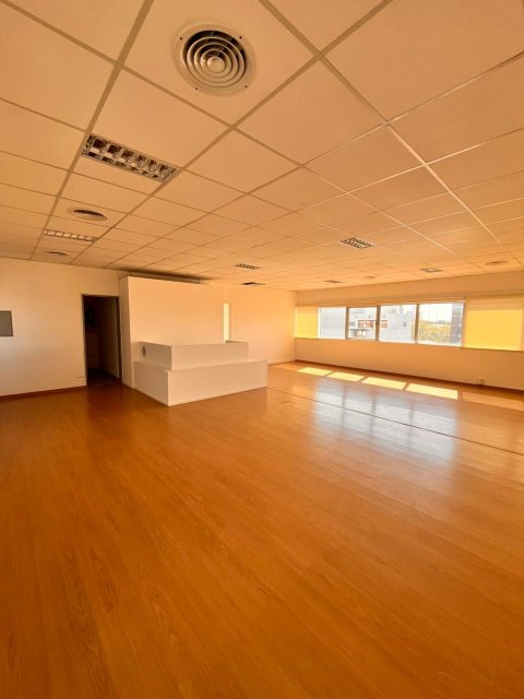 12 de octubre 25 Junín Oficina 2  ambientes  En Venta -3