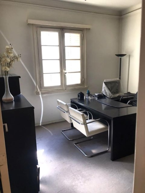 CORDOBA 1300 Tribunales Capital Oficina 4 con Dep.  ambientes  En Venta -8