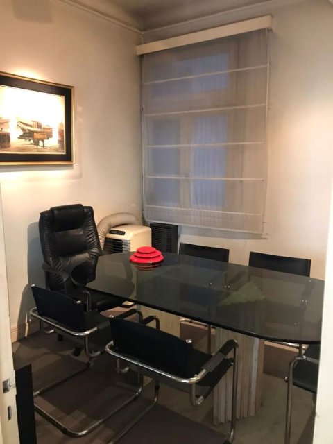 CORDOBA 1300 Tribunales Capital Oficina 4 con Dep.  ambientes  En Venta -3