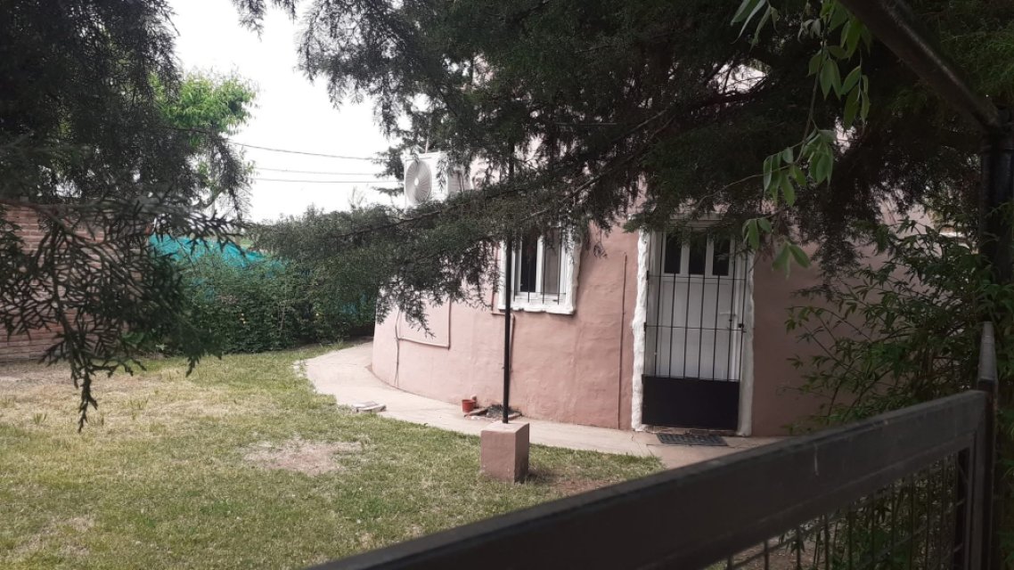 Parque Natural Laguna de Gómez Junín Cabaña 3 con Dep.  ambientes  En Venta -6