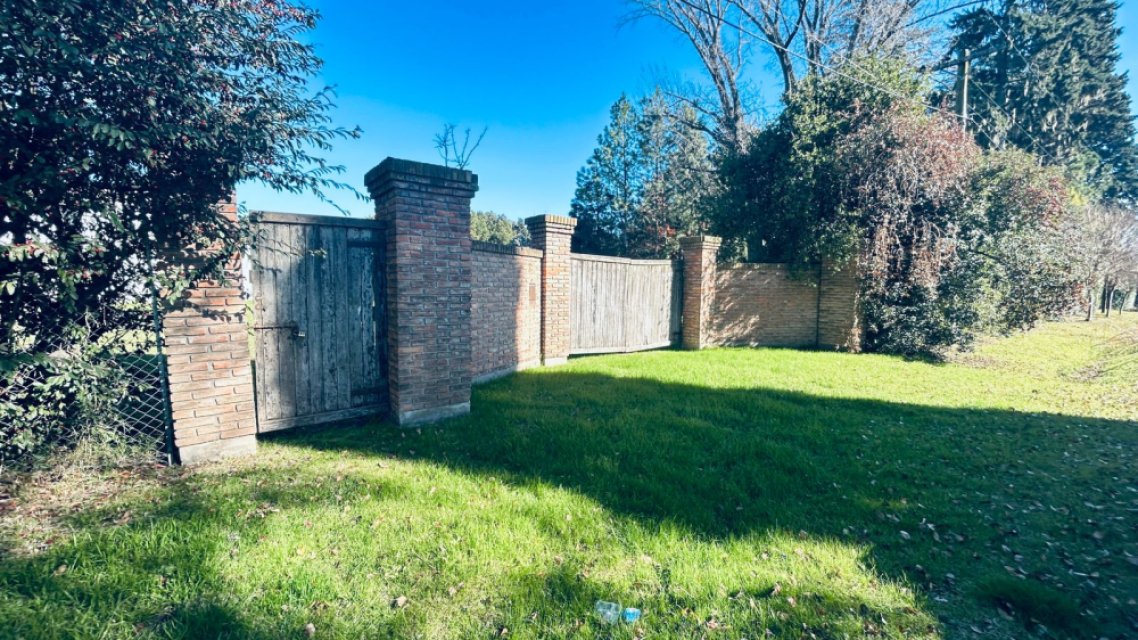 Los Tehuelches al 1500 Junín Quinta o casa de campo 4 con Dep.  ambientes  En Venta -10