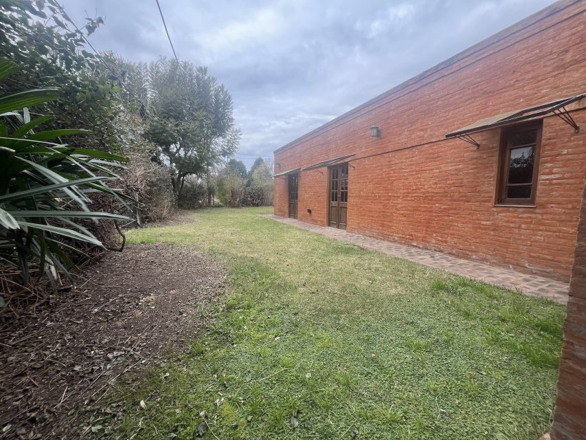 Ascencion Gral. Arenales Casa 3 con Dep.  ambientes  En Venta -9