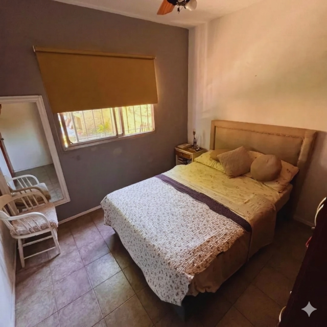 Roque Vazquez 900 Junín Casa 4 con Dep.  ambientes  En Venta -7
