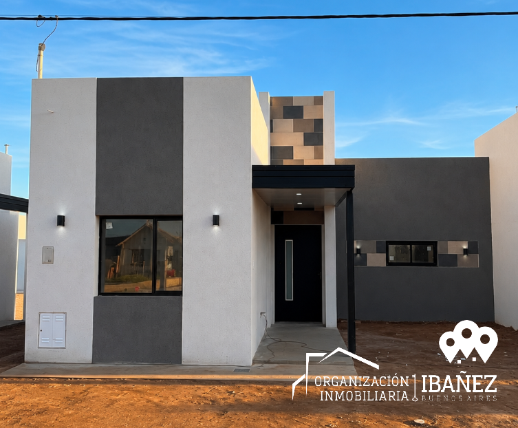 Altos de Saavedra Saladillo Casa 3 con Dep.  ambientes  En Venta -0