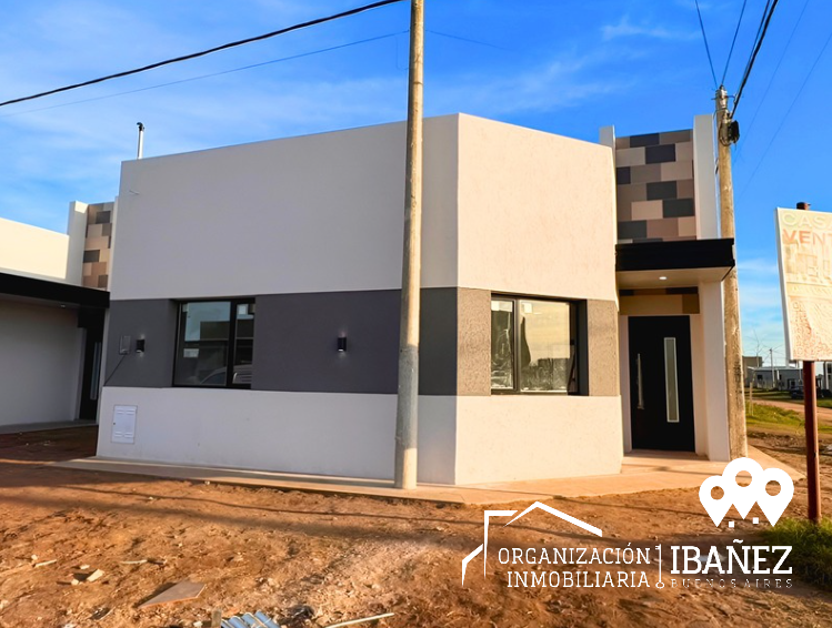 Altos de Saavedra Saladillo Casa 3 con Dep.  ambientes  En Venta -2