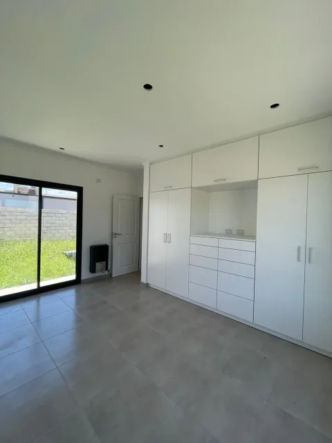 Altos de Saavedra Saladillo Casa 3 con Dep.  ambientes  En Venta -10