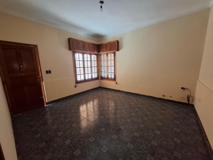 Primera Junta & R.E de San Martin Junín Casa 4 con Dep.  ambientes  En Venta -10