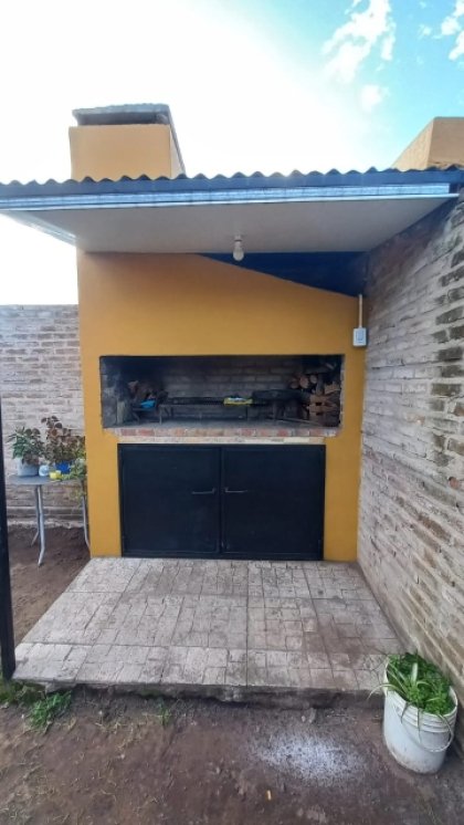 Venta Excelente Casa en zona de Quintas en Junín (BA) Posible Permuta