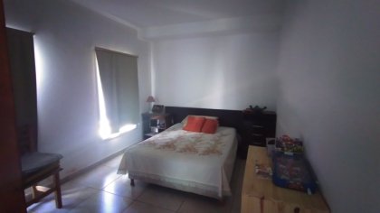 Moderna Quinta En Venta Barrio Real De Junín (Bs As) Calle Los Nardos Al 200