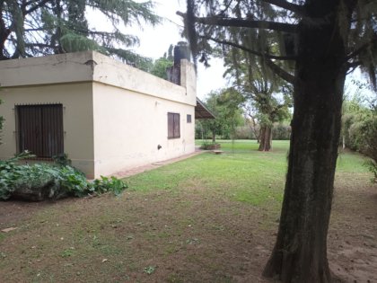 Venta De Casa Quinta Con Pileta, Forestación, Sobre 2100m2. En Junín (Bs As)