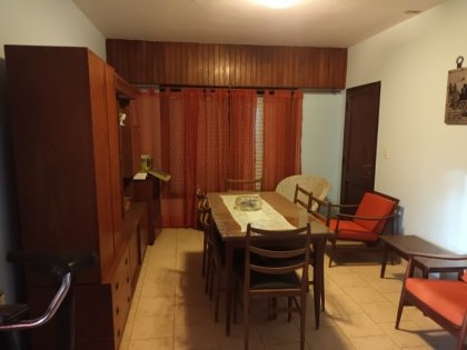 Venta De Casa Quinta Con Pileta, Forestación, Sobre 2100m2. En Junín (Bs As)