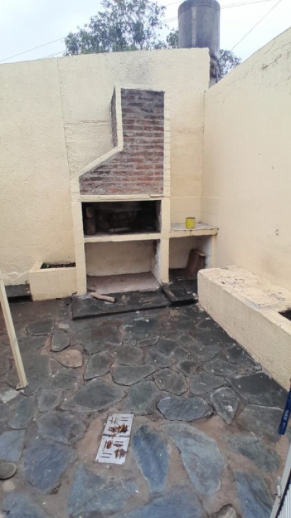 Casa Económica, Lista para escriturar 3 ambientes En Junín / Bs As