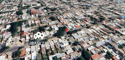 Casa con salón comercial en esquina a refaccionar