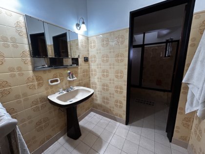 Excepcional Casa de Estilo en Pleno Centro de Junín c/ Consultorio / Oficina.